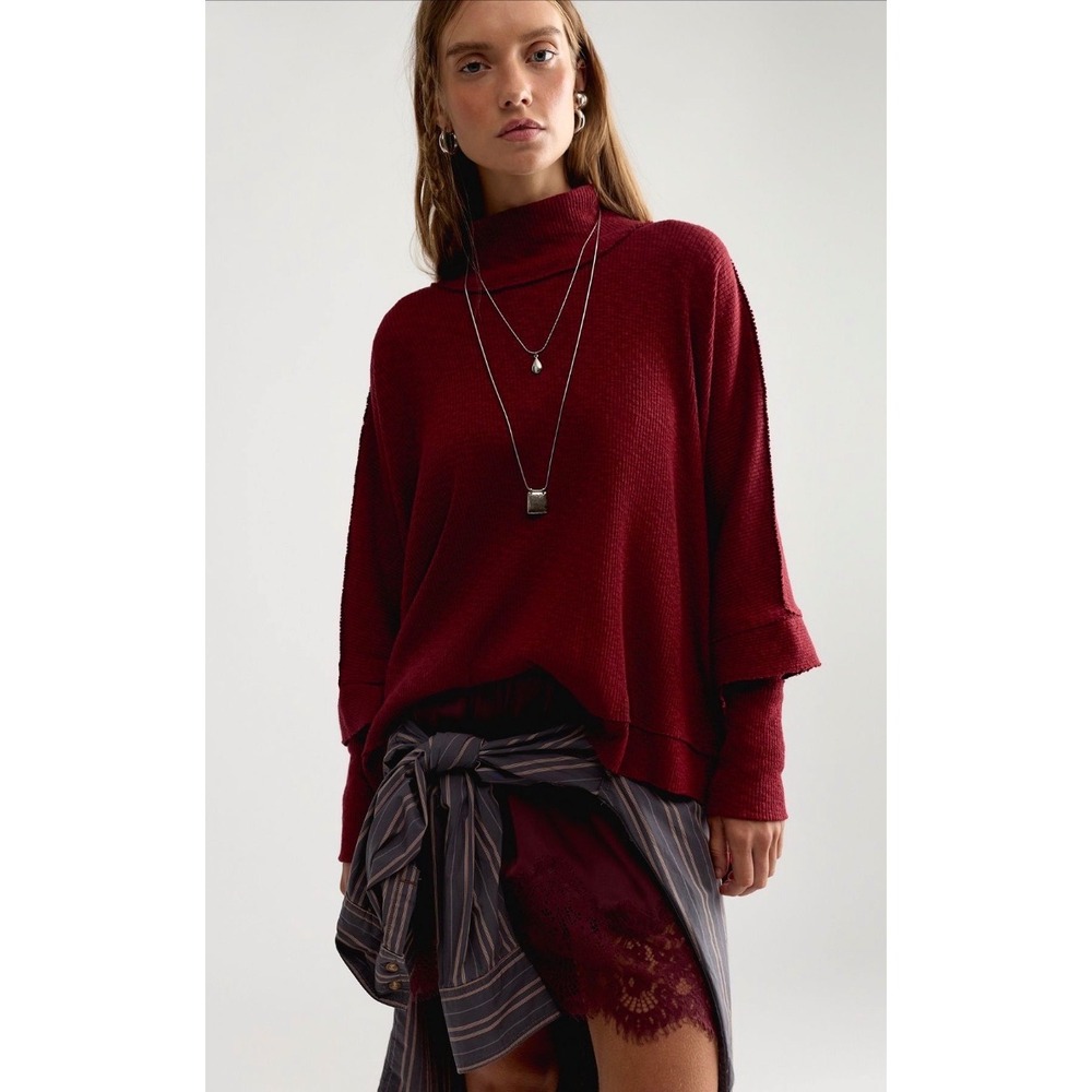 We the Free Moon Daisy Slouchy mock Turtleneck Neck Oversized NWOT cabernet